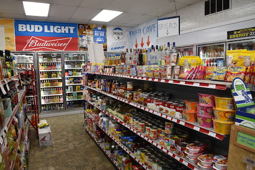 Liquor Store «Riverside Food & Liquor Store», reviews and photos, 1206 Front St, Niles, MI 49120, USA