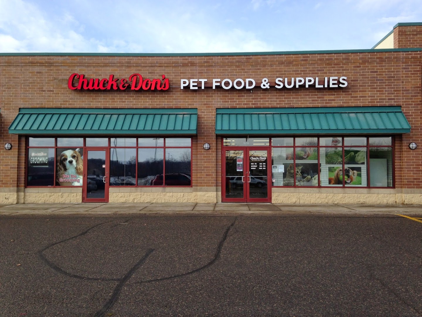 Chuck & Don's Pet Food & Supplies