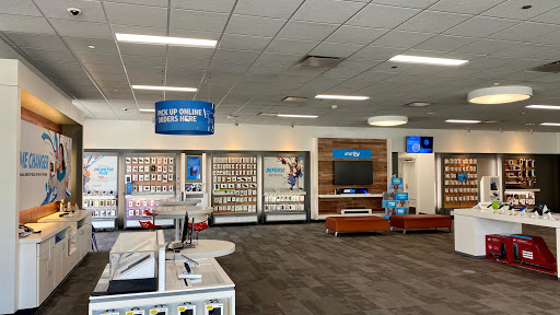 Cell Phone Store «AT&T», reviews and photos, 9039 Southside Blvd Suite 200, Jacksonville, FL 32256, USA