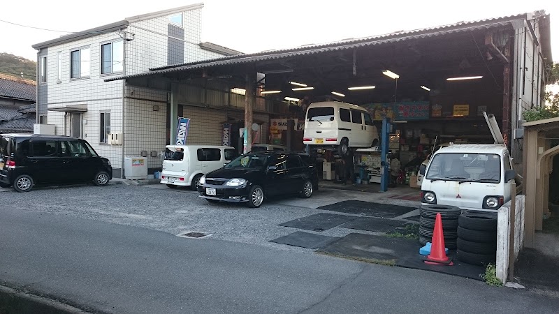 吉田自動車整備工場