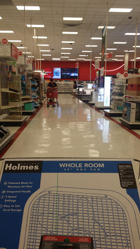 Department Store «Target», reviews and photos, 13505 20th Ave, College Point, NY 11356, USA