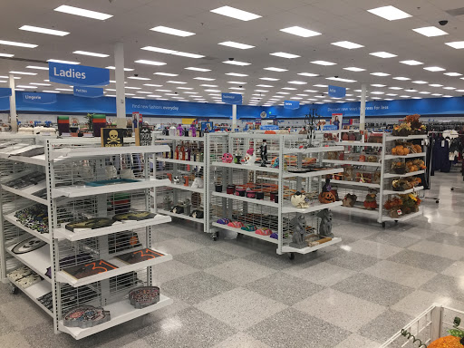 Clothing Store «Ross Dress for Less», reviews and photos, 1275 W Pearce Blvd, Wentzville, MO 63385, USA