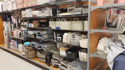 Department Store «T.J. Maxx», reviews and photos, 230 W Virginia St, Crystal Lake, IL 60014, USA