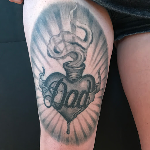 Tattoo Shop «Broadway Tattoo Lounge», reviews and photos, 259 Oak St, South Amboy, NJ 08879, USA