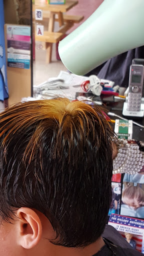 Nail Salon «Kut Ups Hair & Nail Salon», reviews and photos, 1517 9th St NE, Leeds, AL 35094, USA