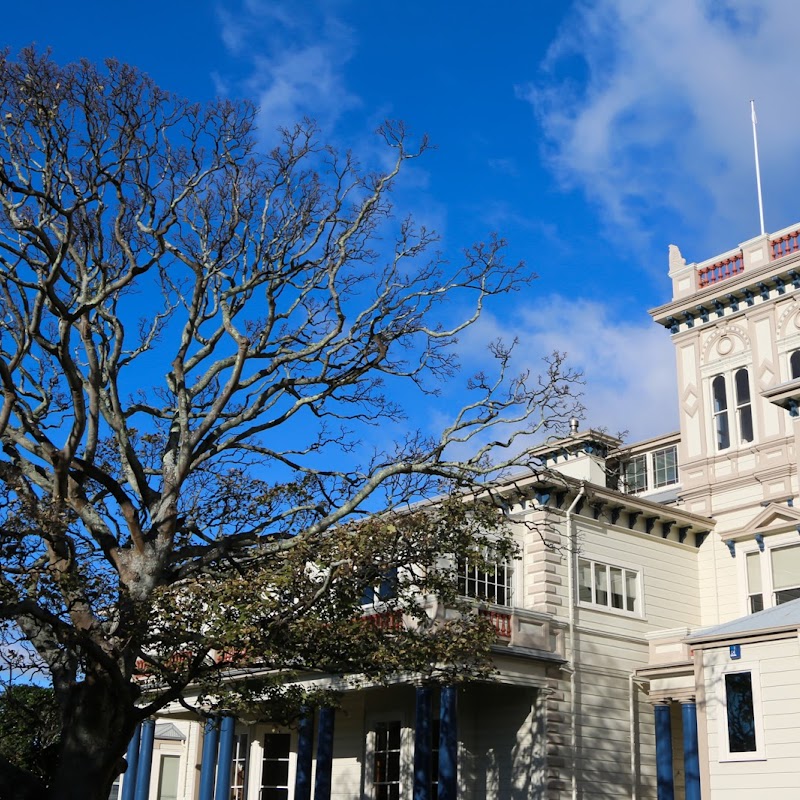 Queen Margaret College