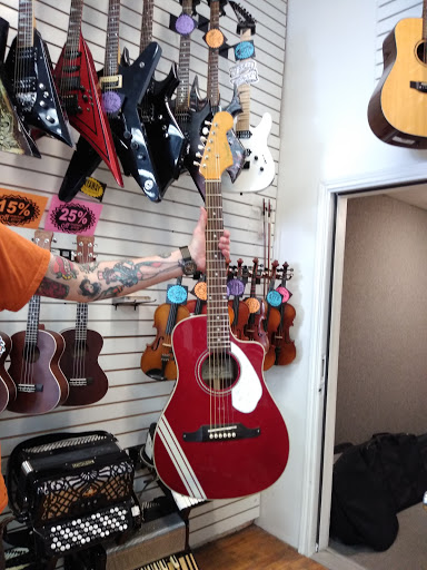 Musical Instrument Store «Briz Loan & Guitar», reviews and photos