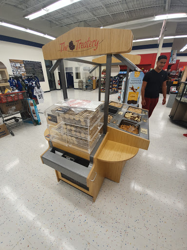 Pet Supply Store «Petco Animal Supplies», reviews and photos, 164 Rockland Plaza, Nanuet, NY 10954, USA