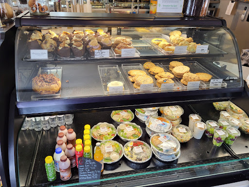 Bakery «Desserts Etc., by The Hershey Pantry», reviews and photos, 840 E Chocolate Ave, Hershey, PA 17033, USA