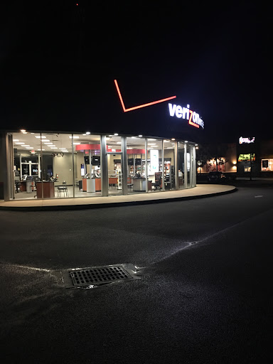 Cell Phone Store «Verizon Authorized Retailer – Cellular Sales», reviews and photos, 501 US-27, Clermont, FL 34714, USA