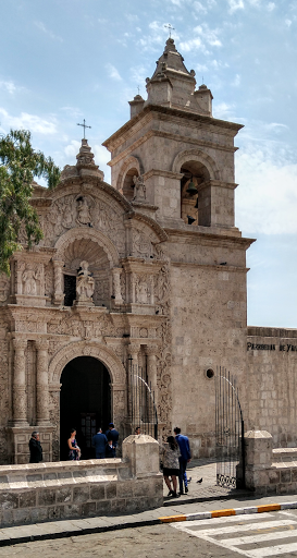 Iglesia De Yanahuara