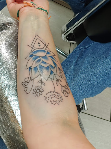 Tattoo Shop «Inkwell Tattoos», reviews and photos, 10603 Lincoln Trail, Fairview Heights, IL 62208, USA