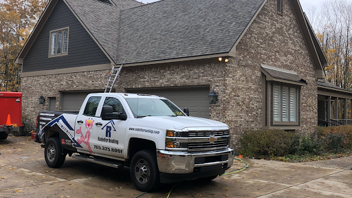 Guy Roofing in Lynn, Indiana
