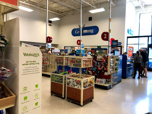 Pet Supply Store «PetSmart», reviews and photos, 3585 N Shiloh Dr, Fayetteville, AR 72703, USA