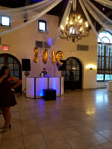 Golf Course «Douglaston Golf Course», reviews and photos, 6320 Marathon Pkwy, Douglaston, NY 11363, USA