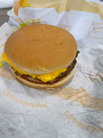 Cheeseburger du Restauration rapide McDonald's à Fameck - n°8