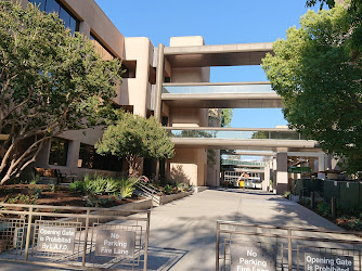 Kaiser Permanente Woodland Hills Medical Center