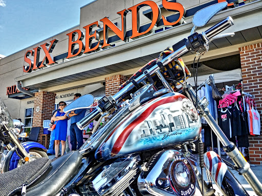 Motorcycle Dealer «Six Bends Harley-Davidson», reviews and photos, 9501 Thunder Rd, Fort Myers, FL 33913, USA