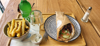 Gyraya - Restaurant Grec - Montpellier Ecusson à Montpellier