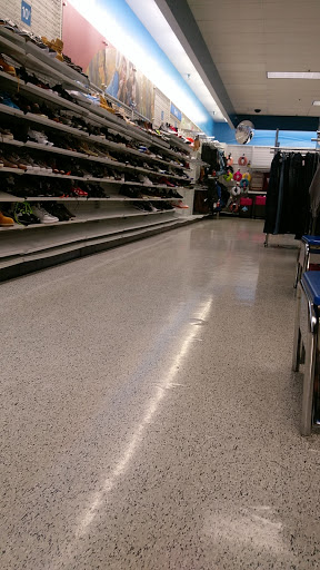 Clothing Store «Ross Dress for Less», reviews and photos, 975 NW Gilman Blvd, Issaquah, WA 98027, USA