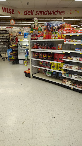 Grocery Store «Cash Wise Foods», reviews and photos, 1401 33rd St S, Fargo, ND 58103, USA