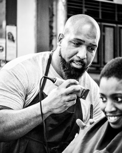 Barber Shop «Kut-N-Edge Barbershop», reviews and photos, 141 State St, Rochester, NY 14614, USA