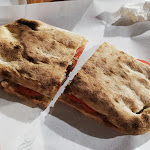 Photo n°2 de l'avis de TBabuc. fait le 11/09/2020 à 21:47 sur le  Pizzeria Friggitoria Km.0 à Vieste