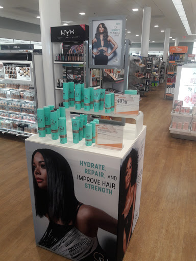 Cosmetics Store «Ulta Beauty», reviews and photos, 8325 E Twelve Mile Rd, Warren, MI 48093, USA