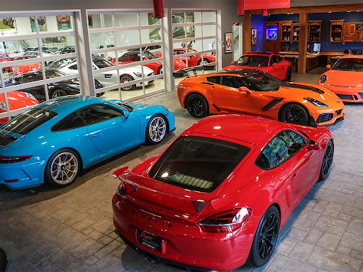 Used Car Dealer «Premier Sports Cars», reviews and photos, 1950 E Chestnut Expy, Springfield, MO 65802, USA