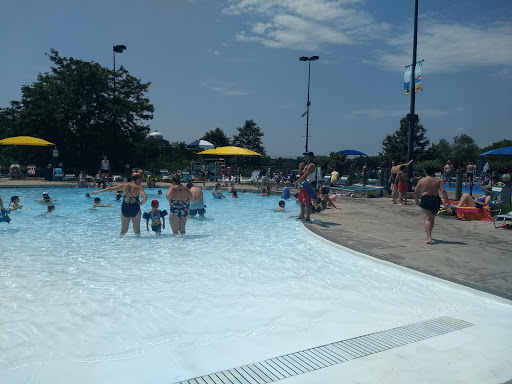 Water Park «Atcher Island», reviews and photos, 730 Springinsguth Rd, Schaumburg, IL 60193, USA