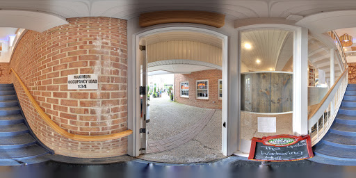 Caribbean Restaurant «The Watering Hull», reviews and photos, 261 96th St #202, Stone Harbor, NJ 08247, USA