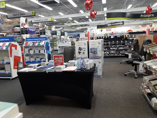 Office Supply Store «Staples», reviews and photos, 2310 Jericho Turnpike, Garden City Park, NY 11040, USA