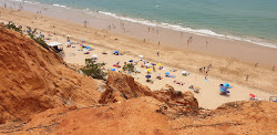 Foto von Barranco das Belharucas und die siedlung