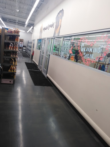 Pet Supply Store «Pet Supplies Plus», reviews and photos, 61 Irving Park Rd, Streamwood, IL 60107, USA