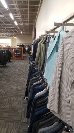 Clothing Store «Burlington Coat Factory», reviews and photos, 8204 S Orange Blossom Trail, Orlando, FL 32809, USA