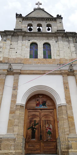 Iglesia Católica San Miguel de Porotos - Iglesia