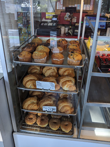 Donut Shop «Golden Gate Donuts», reviews and photos, 4201 Telegraph Ave, Oakland, CA 94609, USA