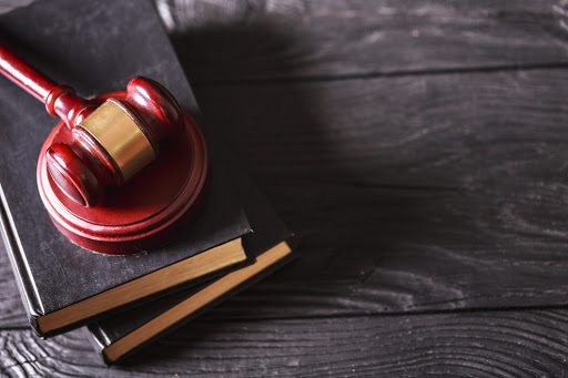 Roy L. Comer Business Litigation and Personal Injury Attorney image