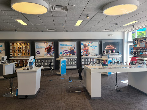 Cell Phone Store «AT&T Authorized Retailer», reviews and photos, 5241 NW 87th Ave #105, Doral, FL 33178, USA