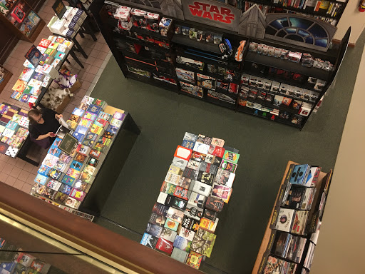 Book Store «Barnes & Noble», reviews and photos, 13400 Maxella Ave, Marina Del Rey, CA 90292, USA