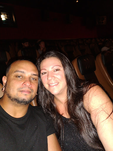 Movie Theater «Regal Cinemas The Loop 16 & RPX», reviews and photos, 3232 N John Young Pkwy, Kissimmee, FL 34741, USA