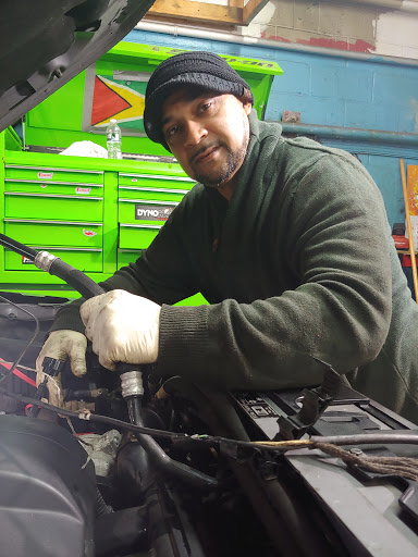 Auto Repair Shop «R and IK Auto Repair Shop», reviews and photos, 921 Montgomery St, Jersey City, NJ 07306, USA