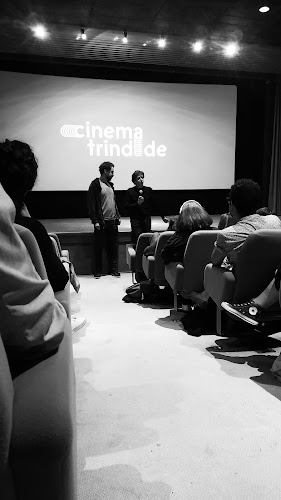 Comentários e avaliações sobre o Cinema Trindade Porto