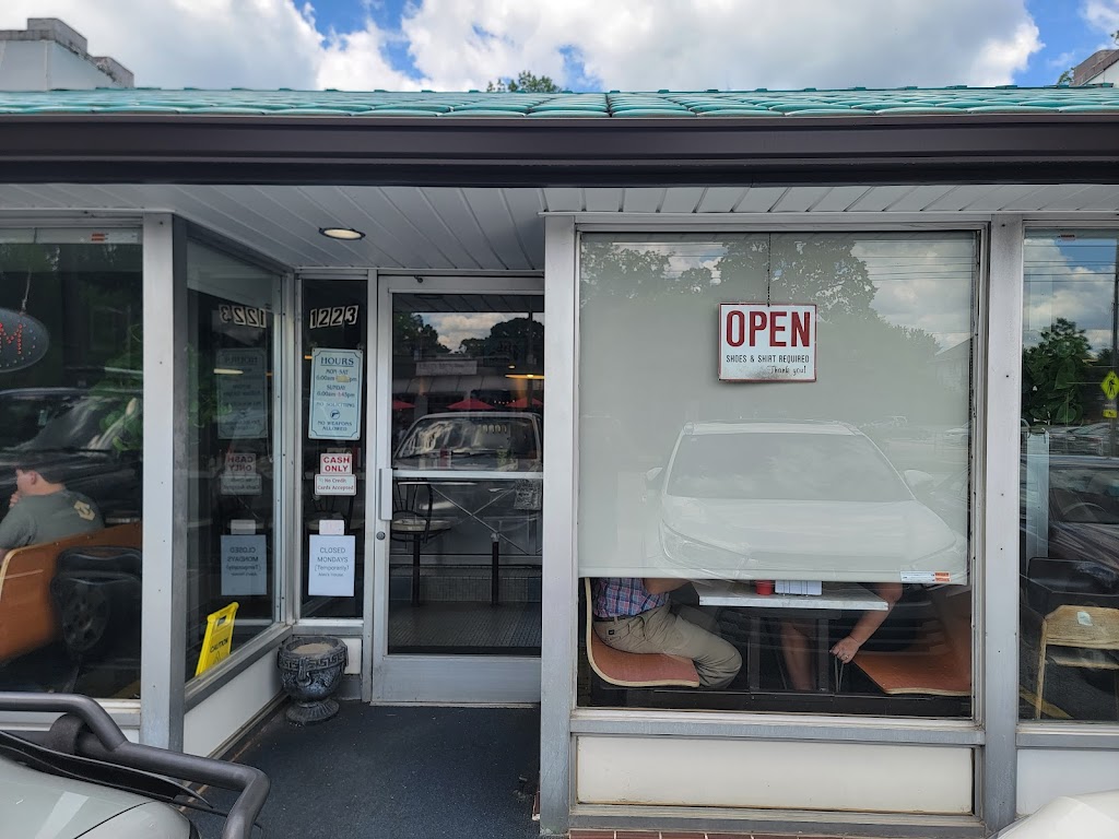 Alex's House Restaurant 27262