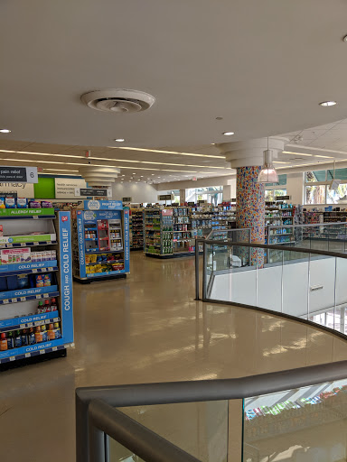 Drug Store «Walgreens», reviews and photos, 501 Collins Ave, Miami Beach, FL 33139, USA