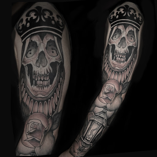 Explore tattoo ideas for arms and shoulders, creative tattoo ideas in Barre, available at Rock City Tattoo