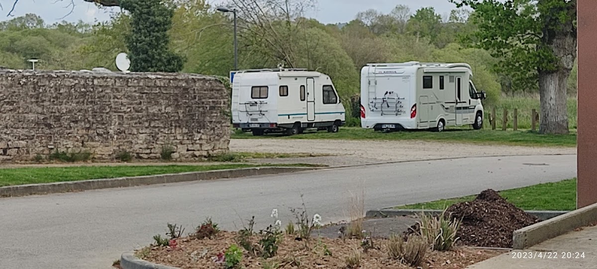 Aire de stationnement camping car à La Gacilly (Morbihan 56)