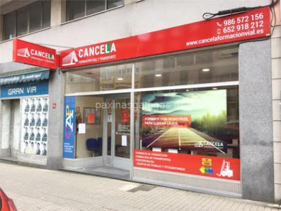 Autoescuela Cancela (A Estrada) - Centro De Formación Vial y Transporte Av. Benito Vigo, 24, Bajo E, 36680 A Estrada, Pontevedra, España