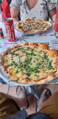 Pizza du Pizzeria El Rio à Saint-Raphaël - n°10