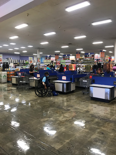 Grocery Store «El Super», reviews and photos, 9710 Woodman Ave, Pacoima, CA 91331, USA